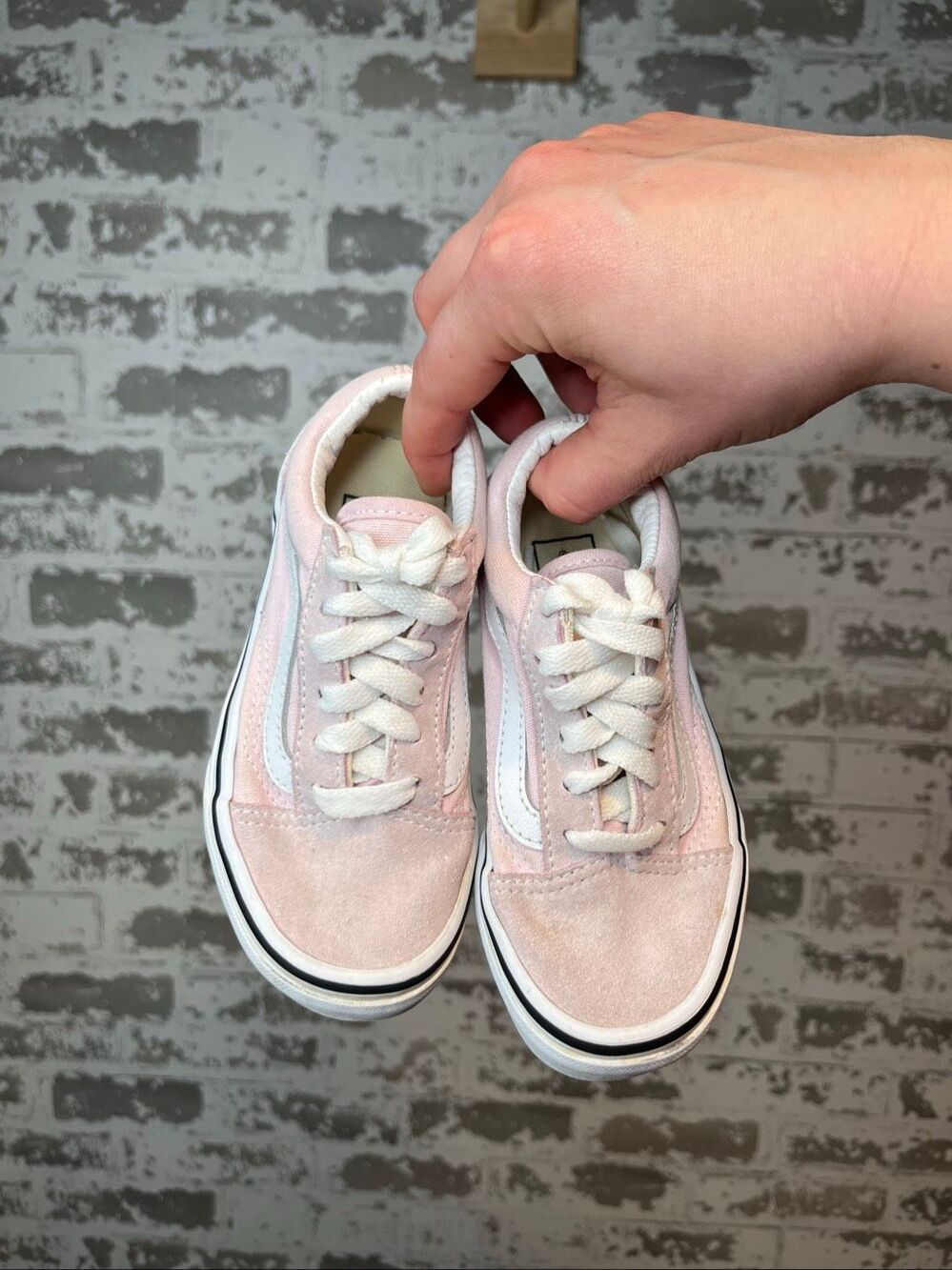 Vans | kids pink suede lace up shoes